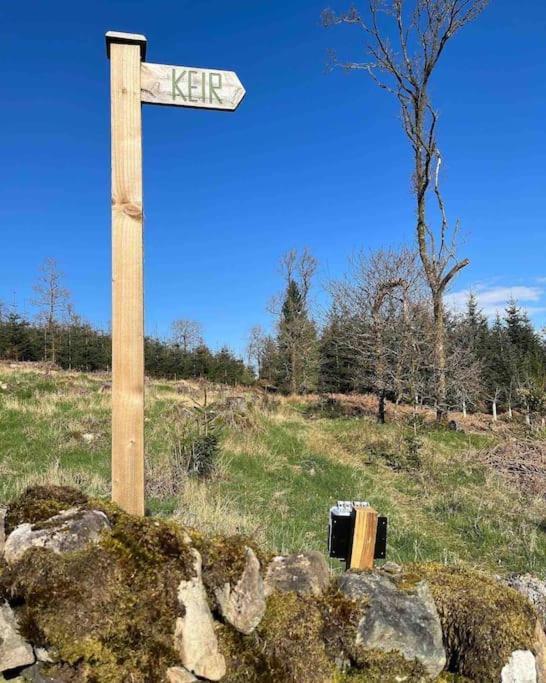Wee Cottage - Super King Bed! Penpont Exterior photo